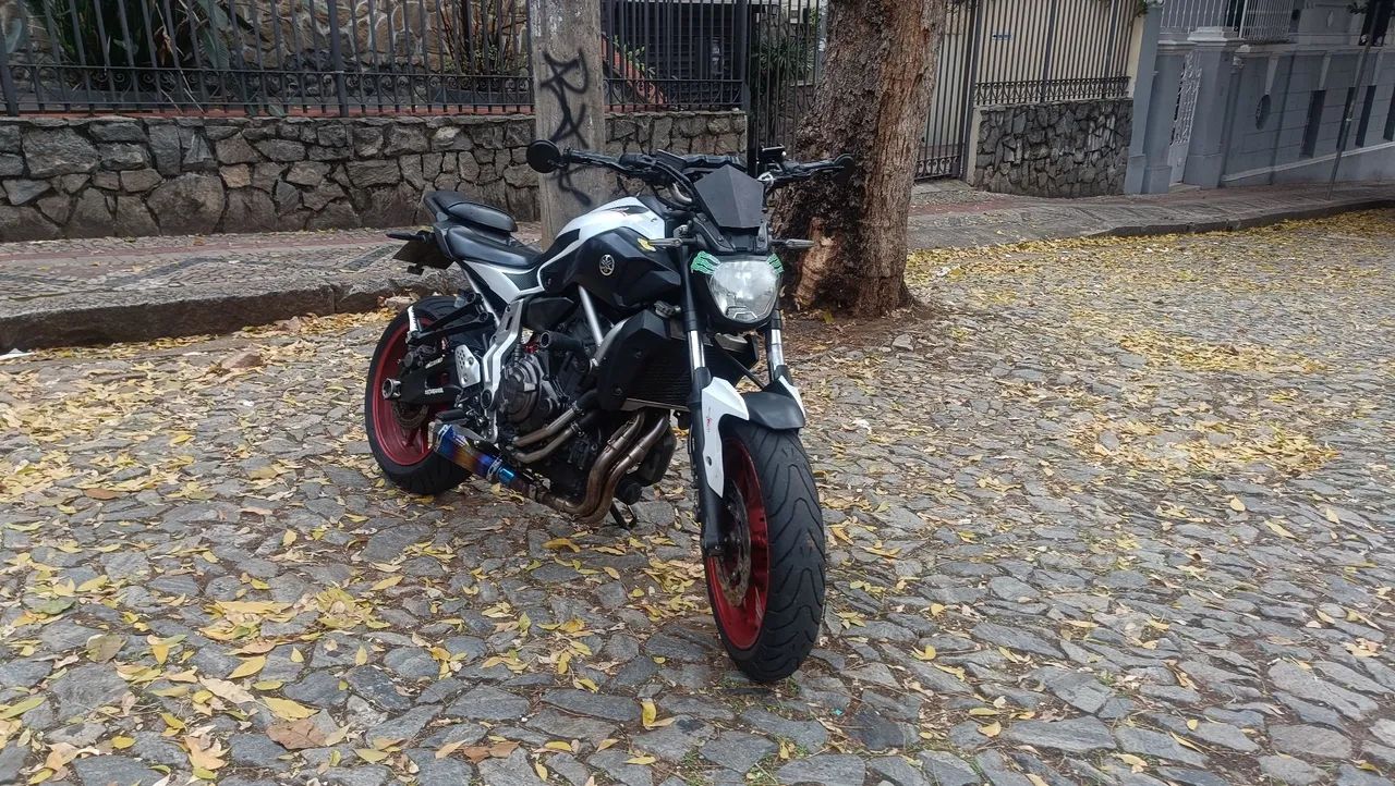 MT 07  - Foto 2