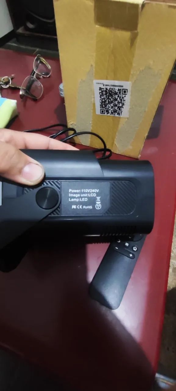 Projetor Smart LED - Cinema em Casa (Bivolt) - Novo na Caixa - Foto 4