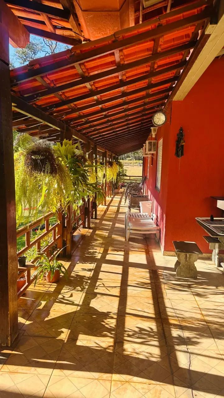 Imóvel para venda possui 5000 metros quadrados com 6 quartos - Foto 2