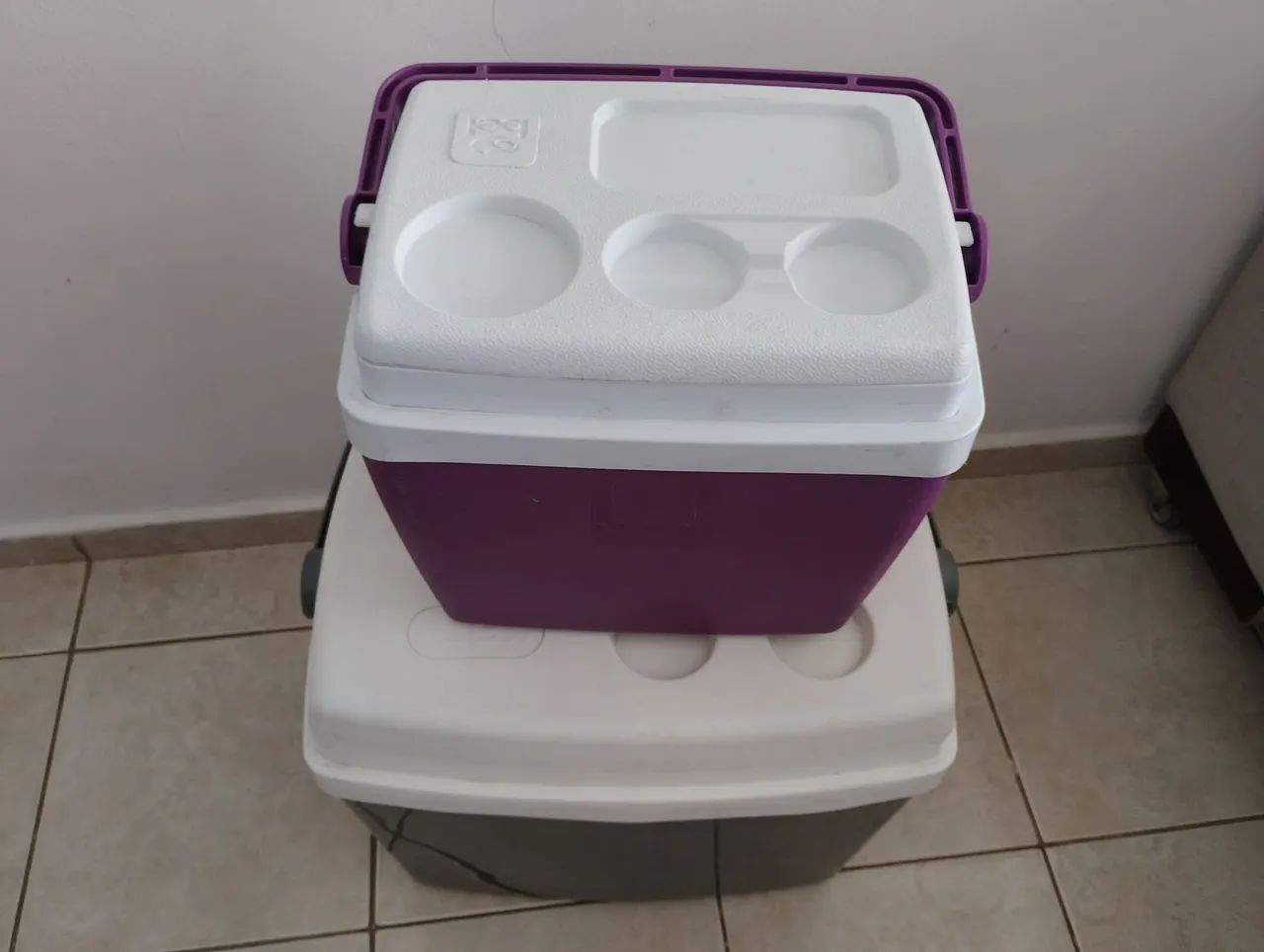 Cooler térmico  os 2 por 99 reais - Foto 2