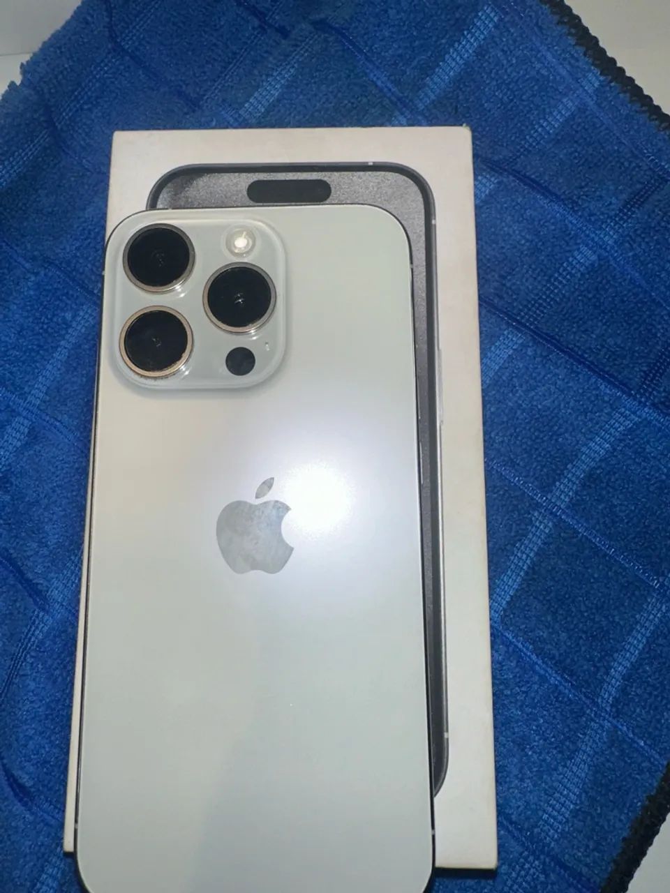 IPhone 15 Pro 128gb com caixa  - Foto 4