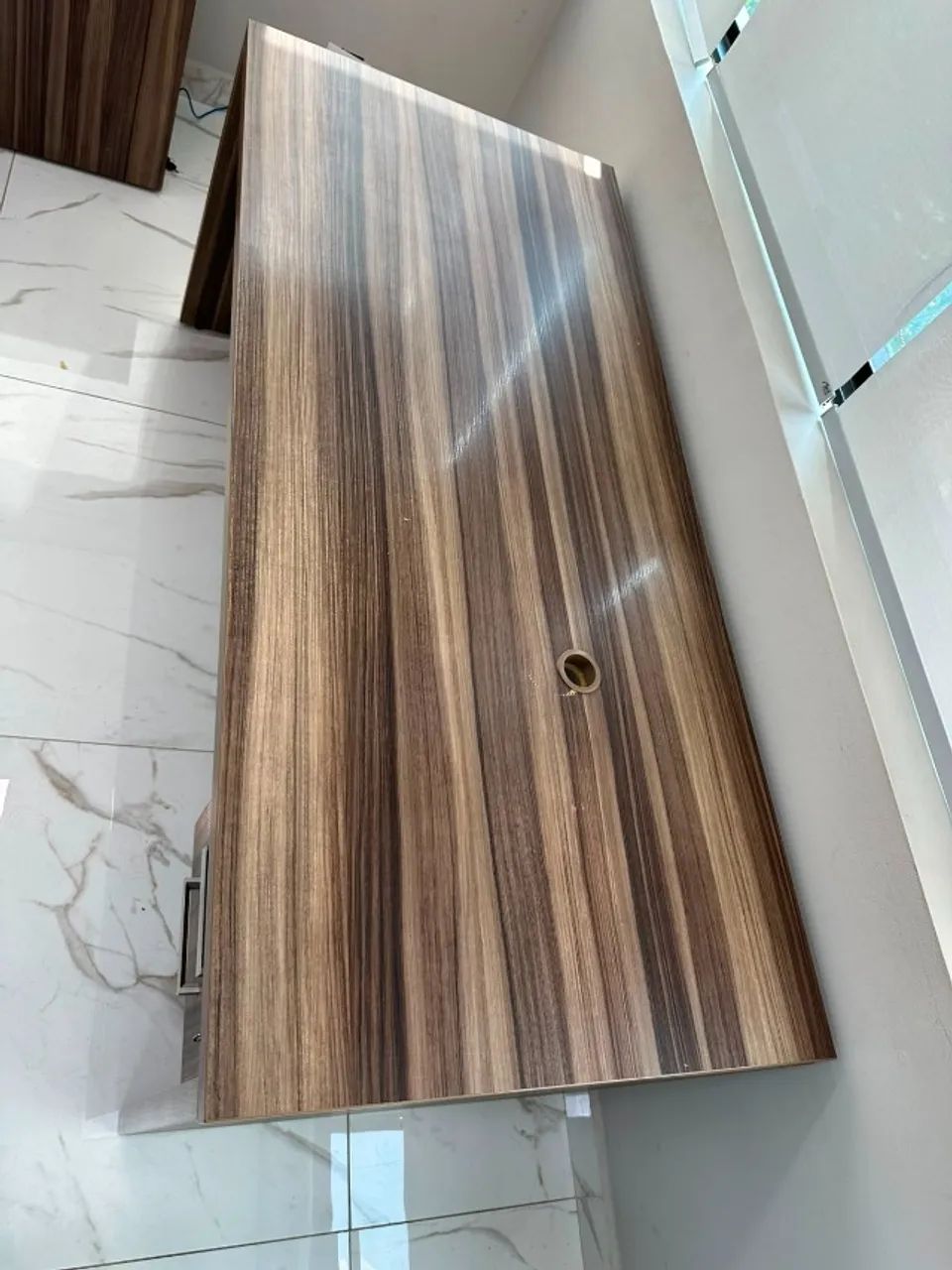 Mesa de Escritório com Gaveteiro - Foto 2