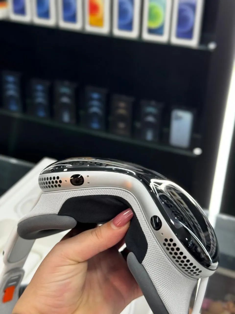 Apple Vision Pro 256GB - Periféricos e Acessórios de Computador