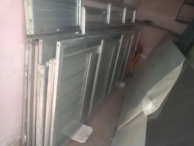 Portas de alumínio e vidro - Foto 3