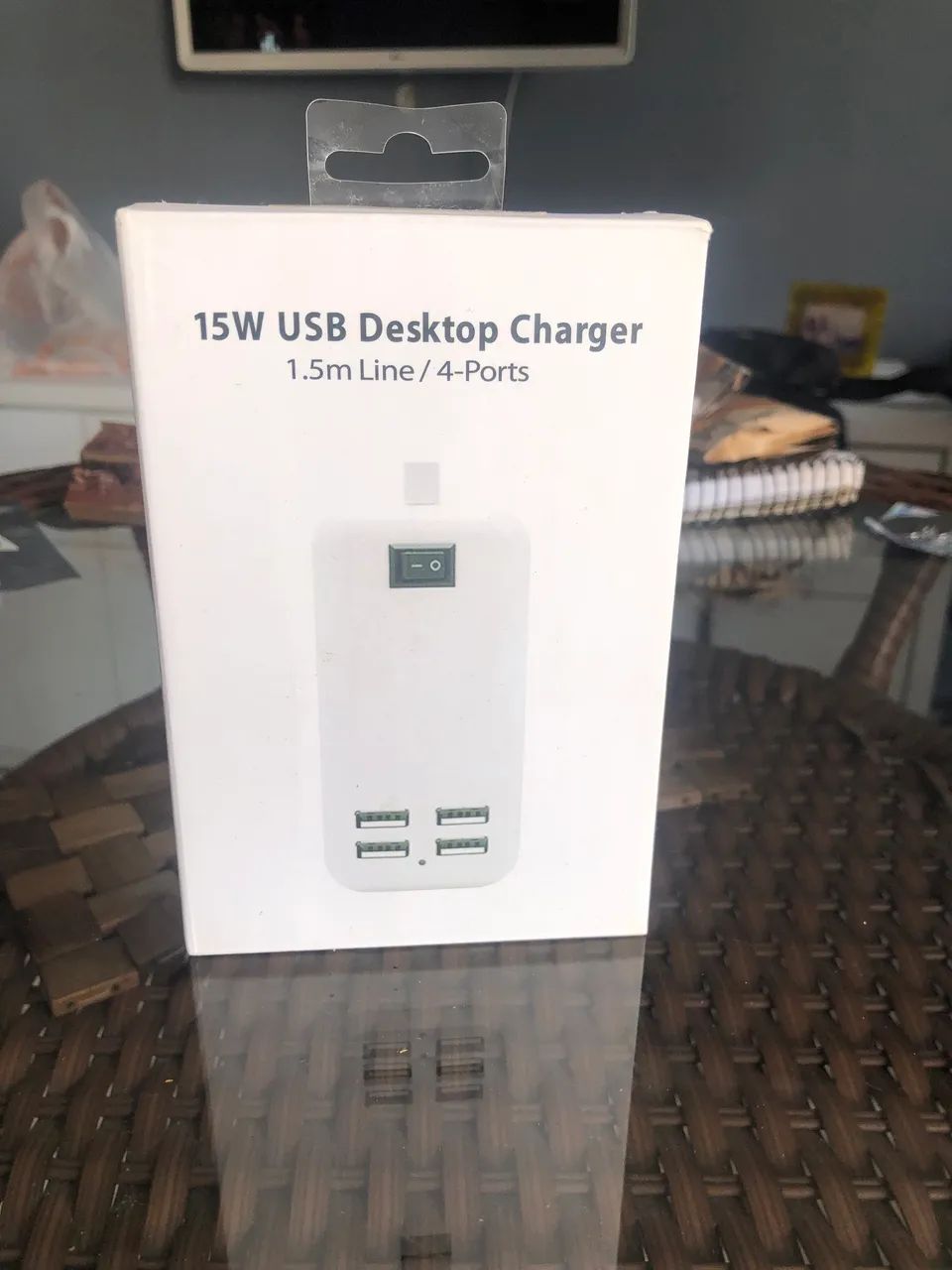 Desktop charger 4 ports