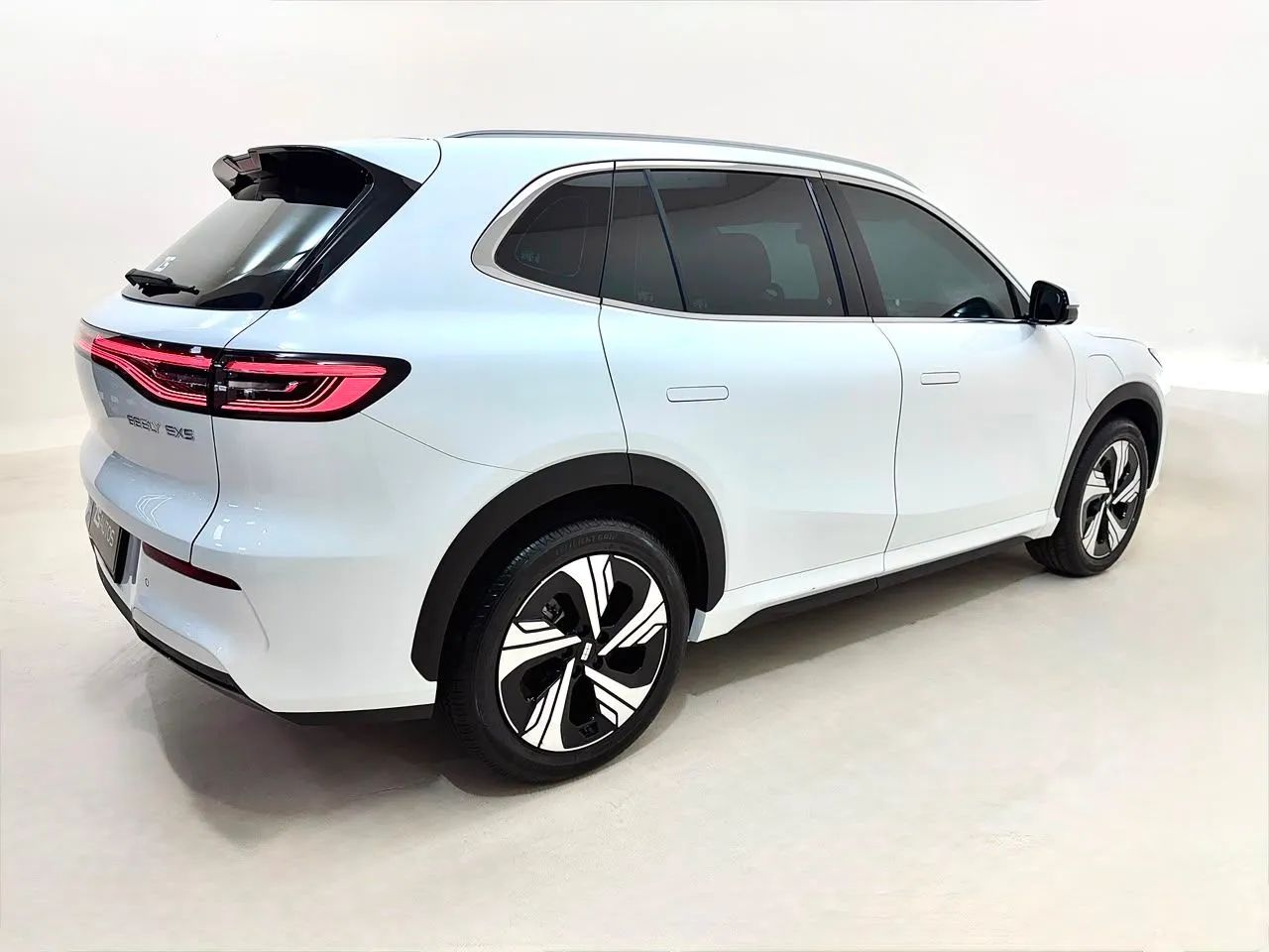 Geely EX5 MAX (elétrico) 2026 - Foto 4