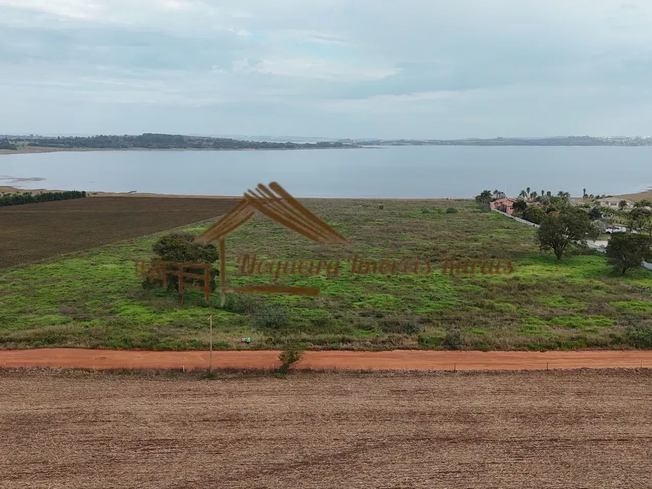 Sitio com 3 alqueires na região de Avaré-SP - Foto 2