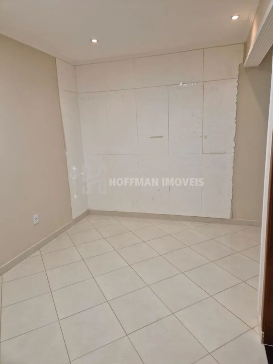Apartamento com 2 dormitórios à Venda, 85m² - Santa Maria - Foto 4
