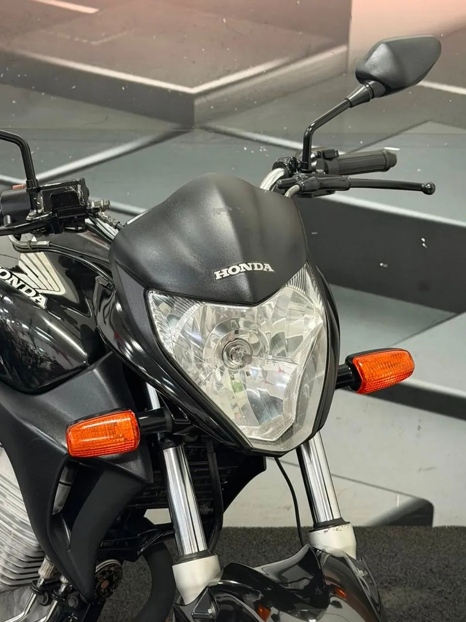 CB 300R/ 300R FLEX - Foto 2