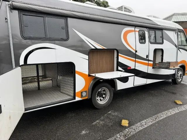 Lindo Motorhome Com Suite + Beliche (Entrada + Parcelas) - Foto 2