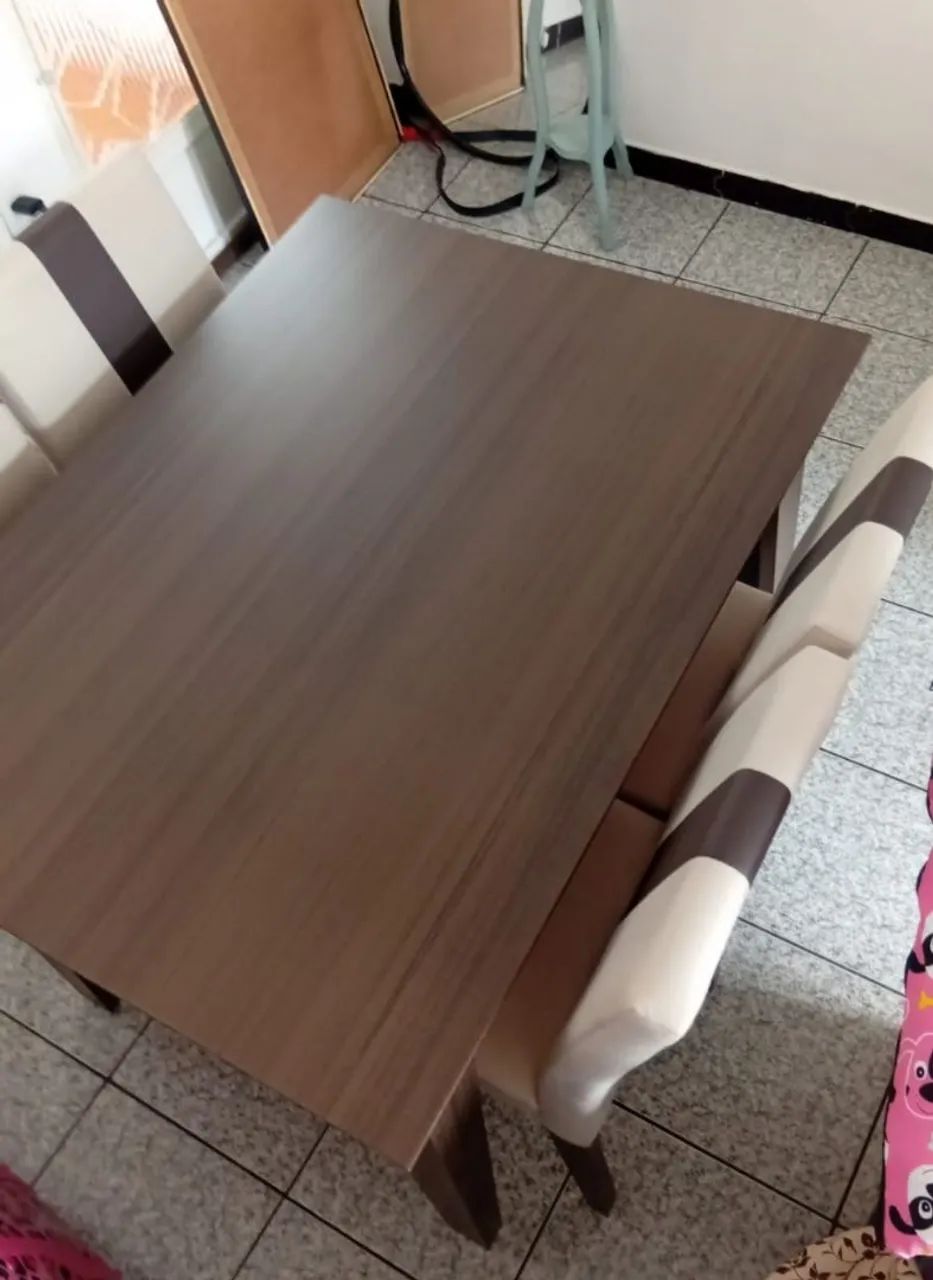 Mesa com 4 cadeiras - Foto 3