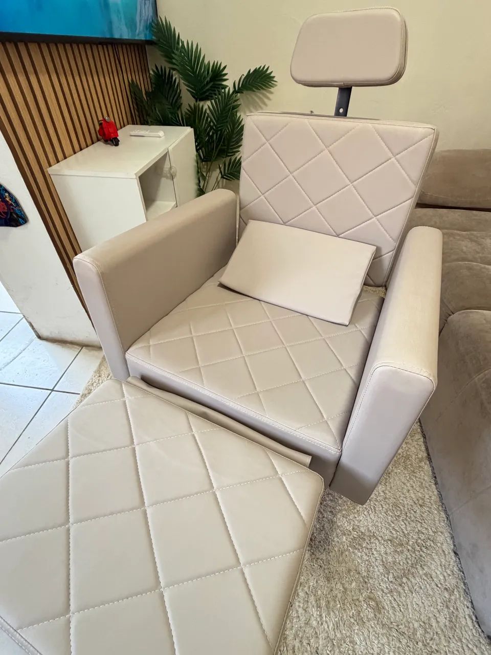 Poltrona de Luxo Reclinável com Apoio de Pés - Foto 3