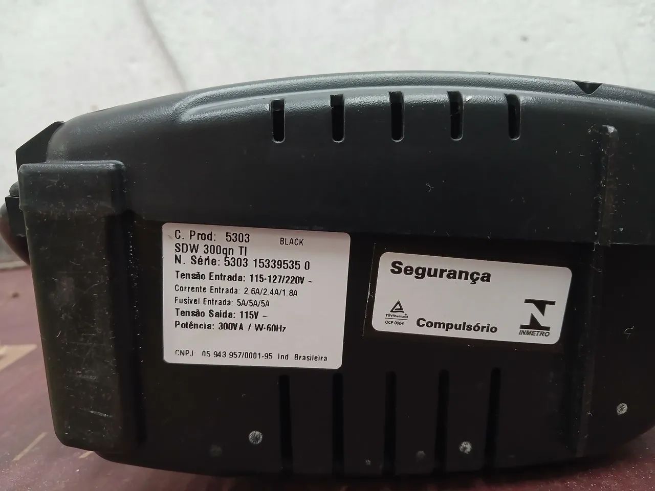 Fonte estabilizada 220v/110v saída  - Foto 3