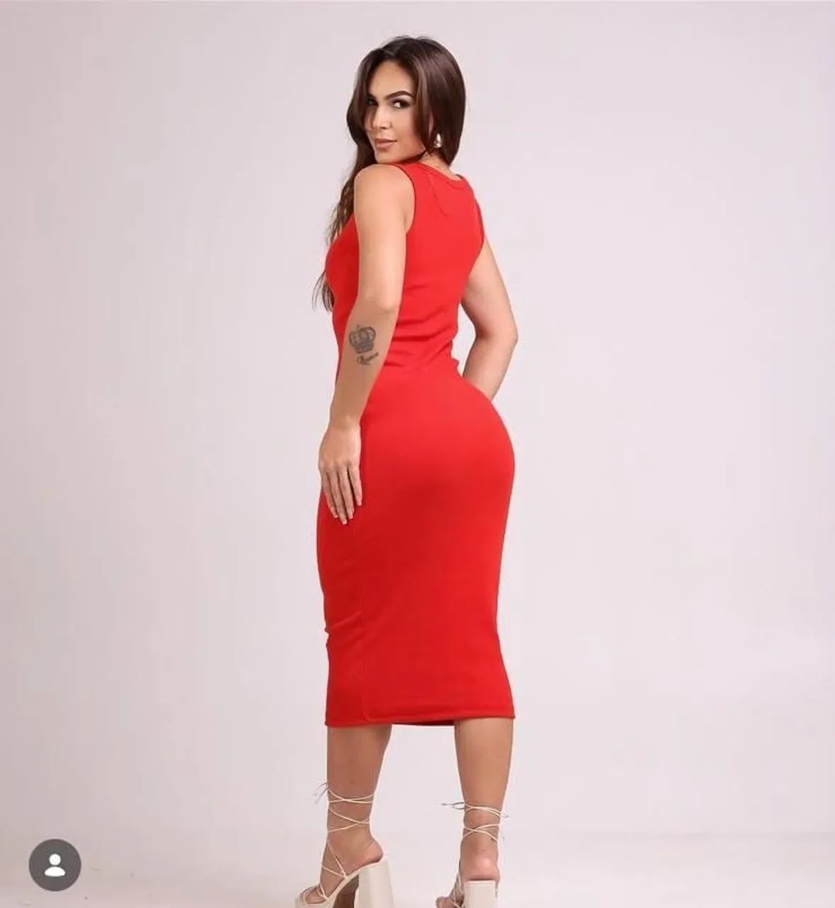 VENDO VESTIDO MID  - Foto 2