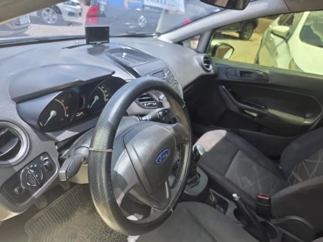 Ford Fiesta 1.5 16V Flex Mec. 5P 2014 - Foto 5