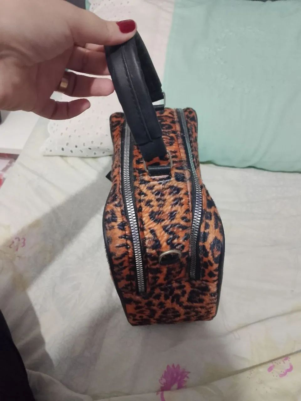 BOLSA AREZZO ONCINHA  - Foto 3