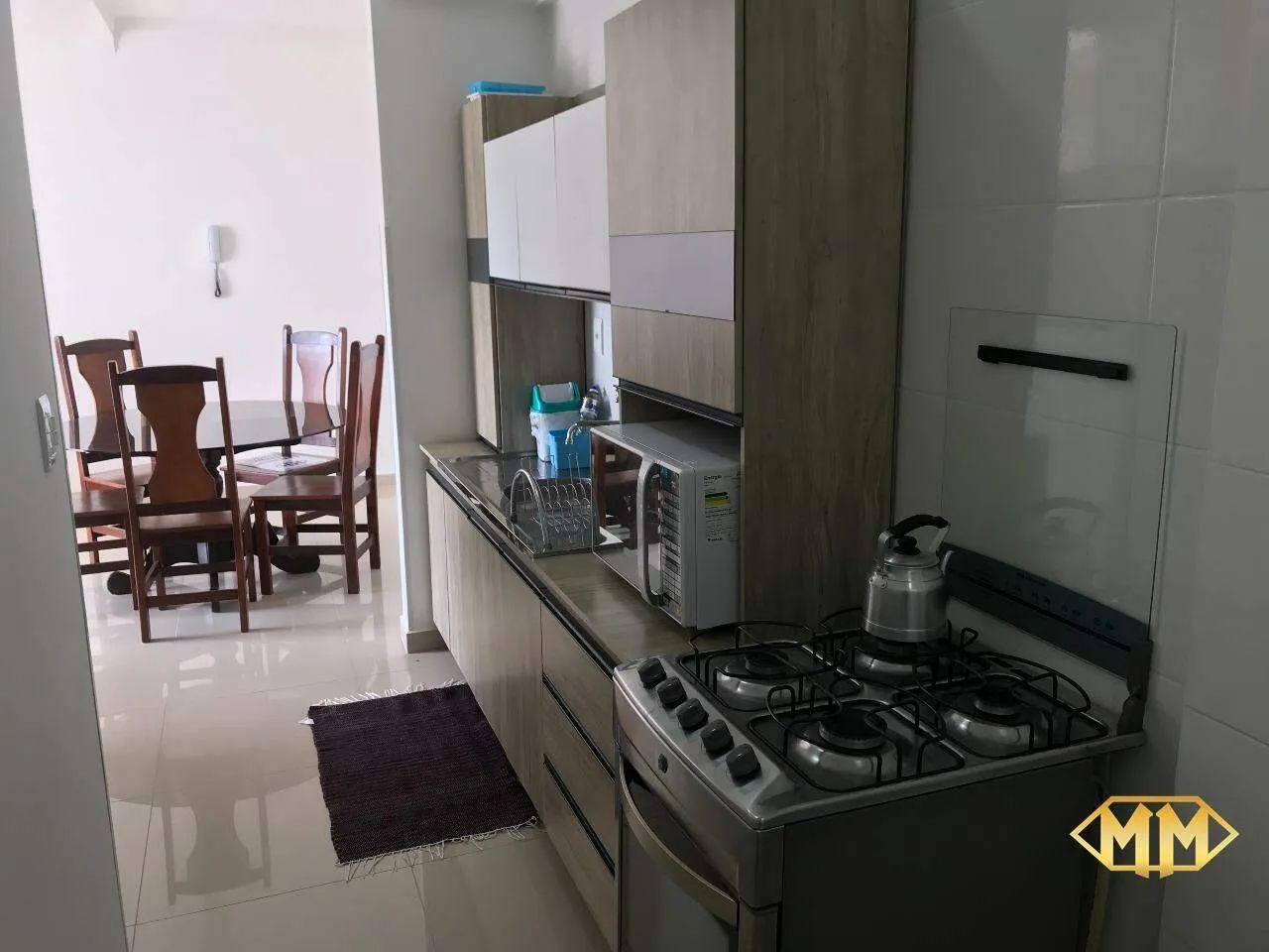 Praia dos Ingleses - Excelente apartamento mobiliado com 02 dormitórios - Foto 4