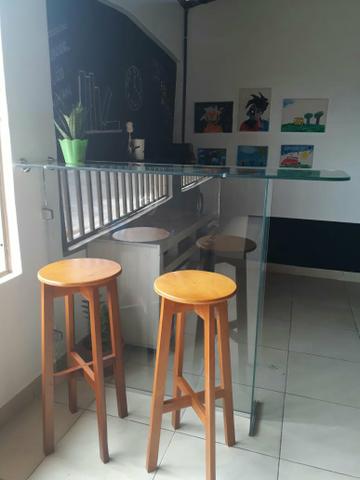 Banquetas para balcões ( $65,00 e o valor do primeiro modelo )