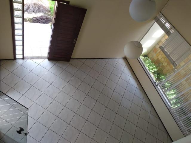 Casa alugar no Calhau com 4 suítes - Foto 12