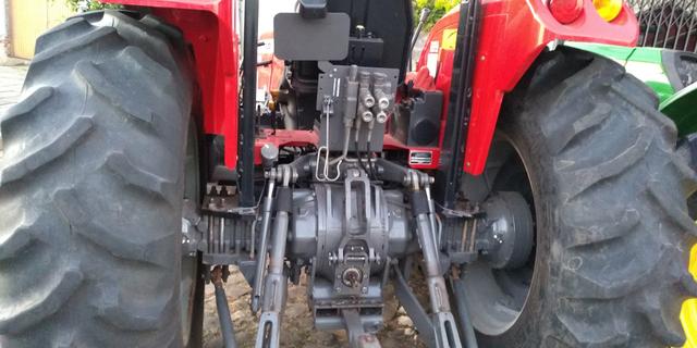 Trator agrícola - Foto 4