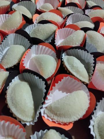Pastelzinho de Leite Ninho para festa - Foto 2