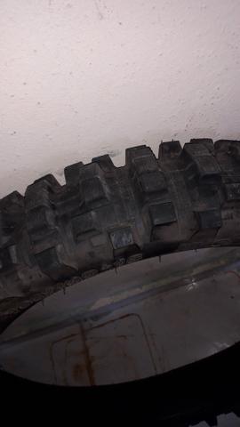 Vendo penel de trilha marca kenda penel zero tá E te com os cabelos ainda - Foto 2