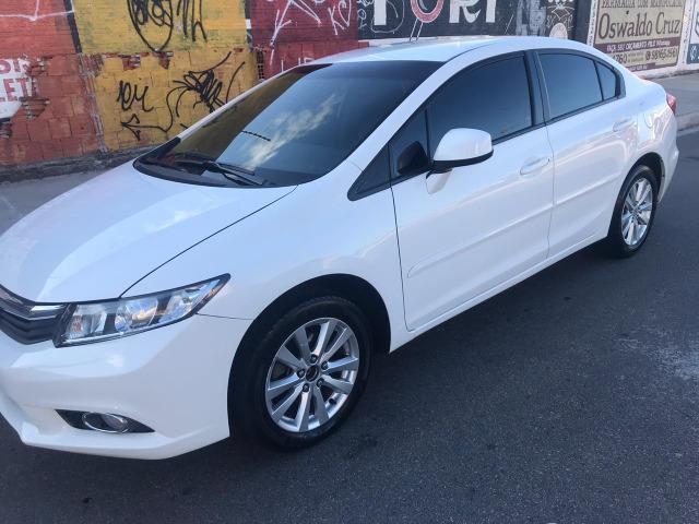 Honda Civic LXS 1.8 Manual 2014 - Foto 3