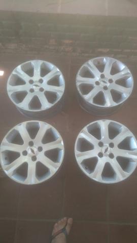 Roda 15 GM Chevrolet Vectra Elite