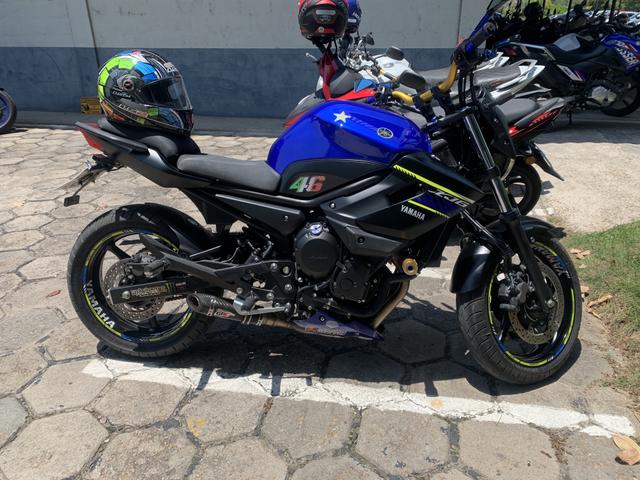 Xj6 perfeita de tudo