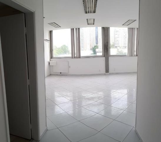 Sala Caminho das Árvores alugada para investidor - Sl 618 - Centro Empres. Iguatemi - Foto 5