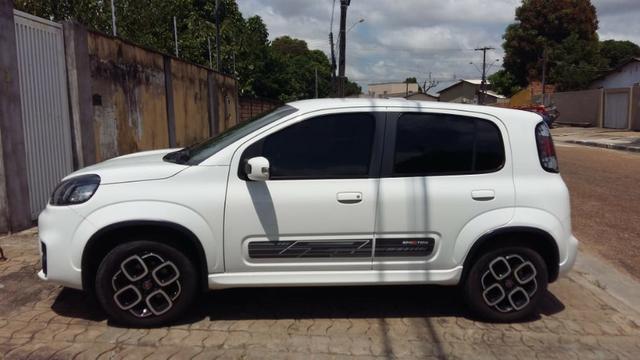 Fiat Uno Sporting 1.4 Flex 8v 5p 2016 - Foto 3