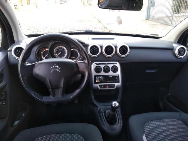 Carro em estado de Novo - Foto 3