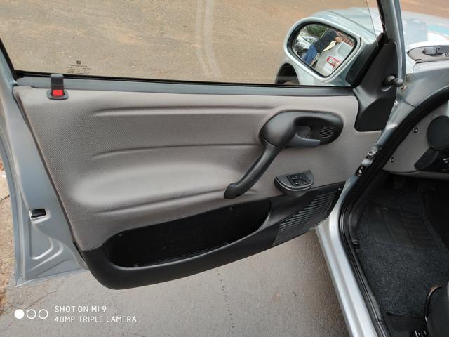 Corsa classic 1.0 completo 2012 impecável - Foto 14