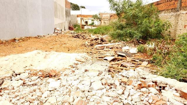 Lote 570m2 c/ de 9 frente rua 5 Vicente pires excelente condomínio