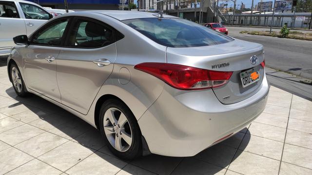 Elantra - Foto 3