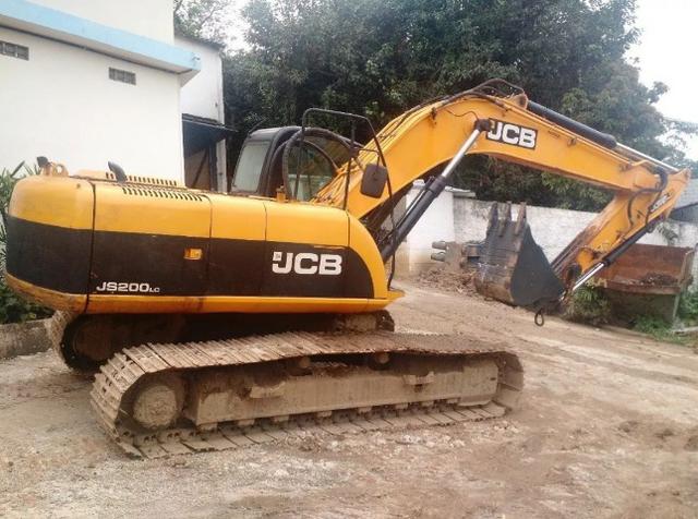 Escavadeira hidráulica JCB b200 - Foto 4