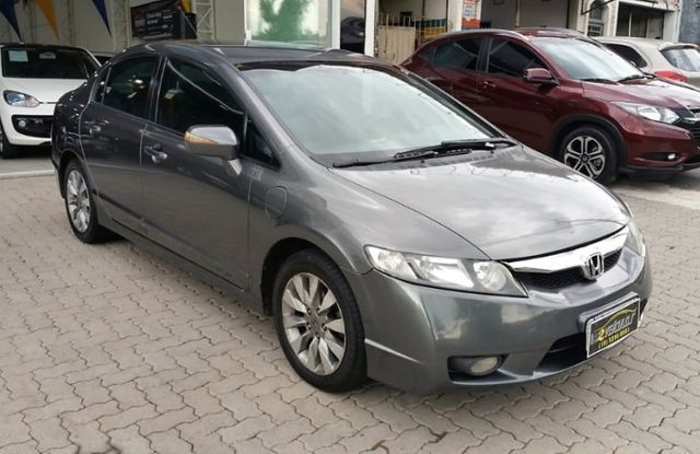Civic 1.8 Flex Automático LXL com Paddle Shift Financio ou Troco - Foto 12
