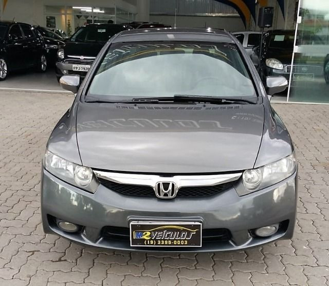 Civic 1.8 Flex Automático LXL com Paddle Shift Financio ou Troco - Foto 4
