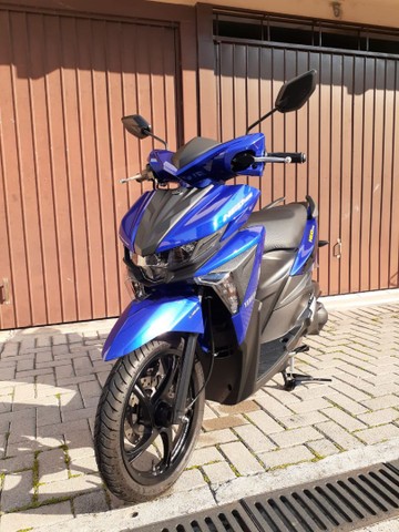 YAMAHA NEO