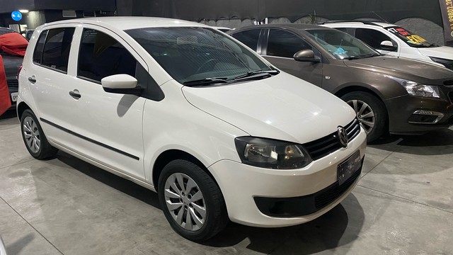 VW FOX 1.6 2014/14 COM GÁS NATURAL