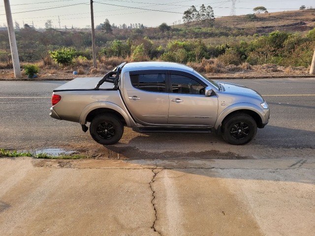 L200 TRITON