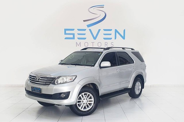 HILUX 2013/2013 2.7 SR 4X2 CD 16V FLEX 4P AUTOMÁTICO
