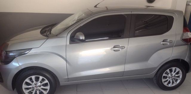 FIAT MOBI LIKE 2017, HIPER CONSERVADO