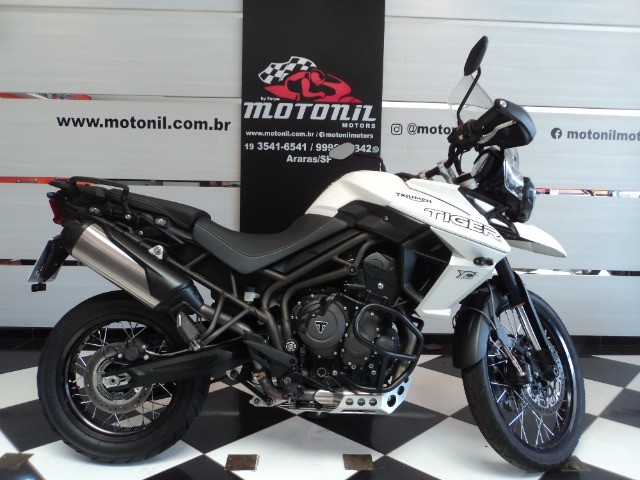 TRIUMPH TIGER 800 XCX BRANCA 2018