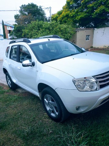 DUSTER COMPLETA 2.0 AUTOMÁTICO