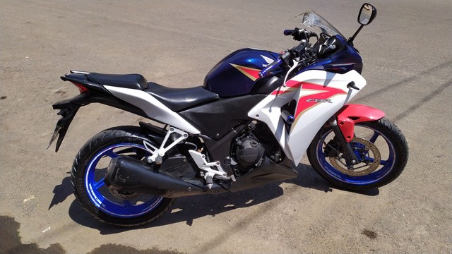 CBR 250R