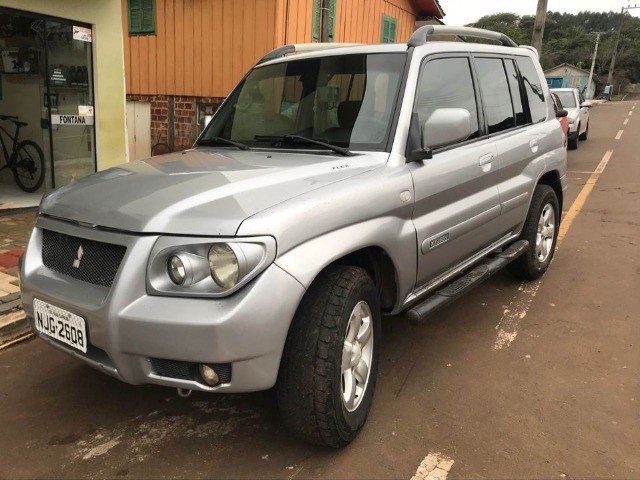 MMC/ TR4 4X4 2.0 AUTOMÁTICO 2009