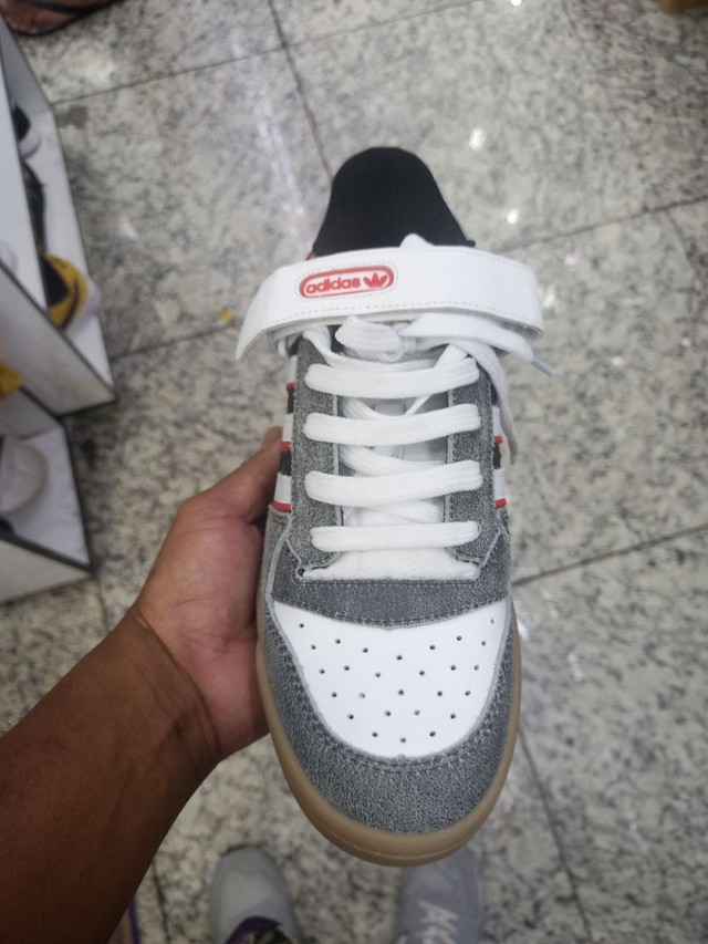 Tenis adidas - Foto 3