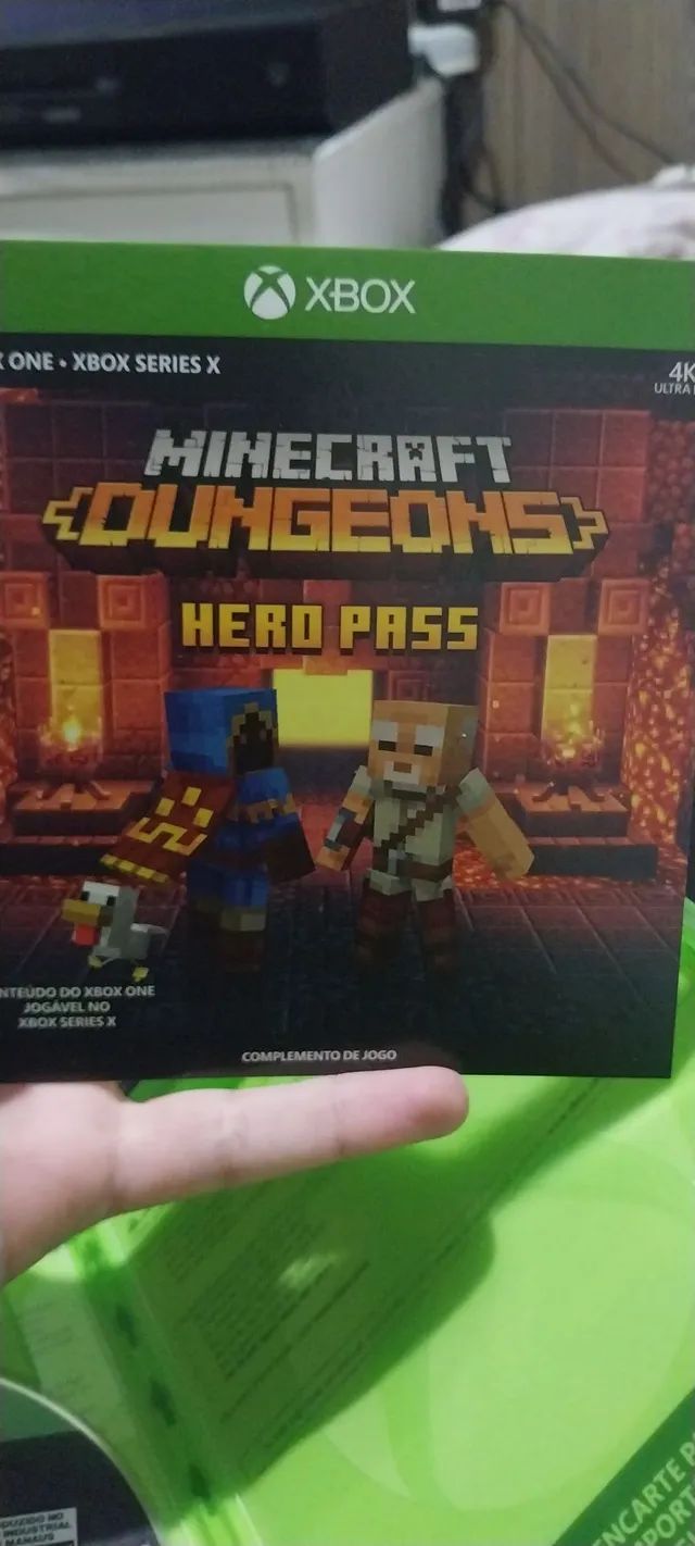  Minecraft Dungeons - Hero Edition - Xbox : Video Games