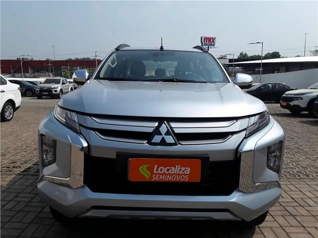 Mitsubishi L200 triton 2023 2.4 16v turbo diesel sport hpe cd 4p 4x4 automático